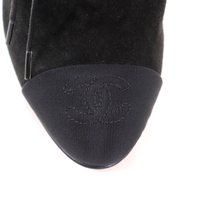 Excellent CHANEL Ankle boots COCO Mark black Suede leather Women 35.5 G33443