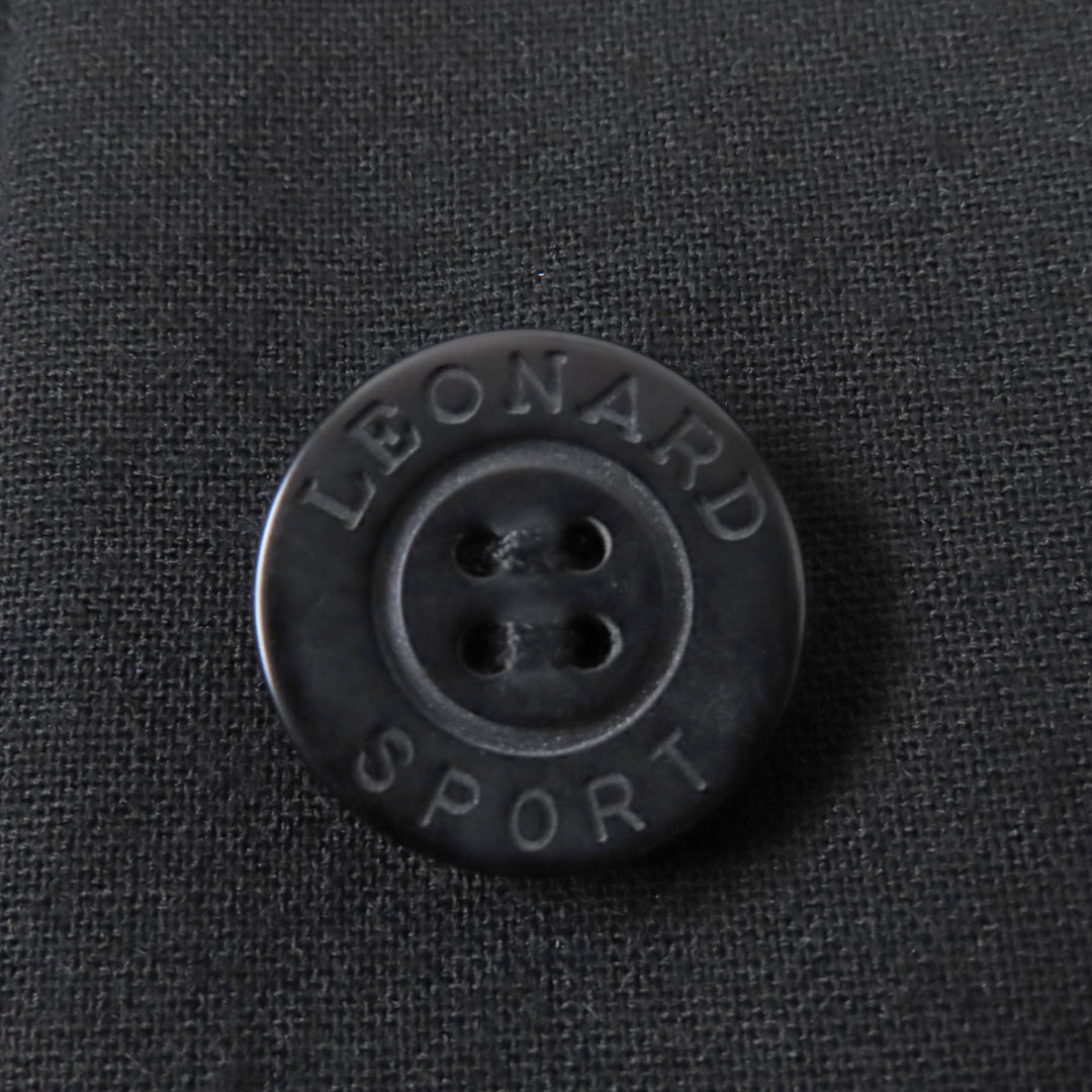 Great LEONARD SPORT Jacket Logo button, collar and sleeve design print black 40