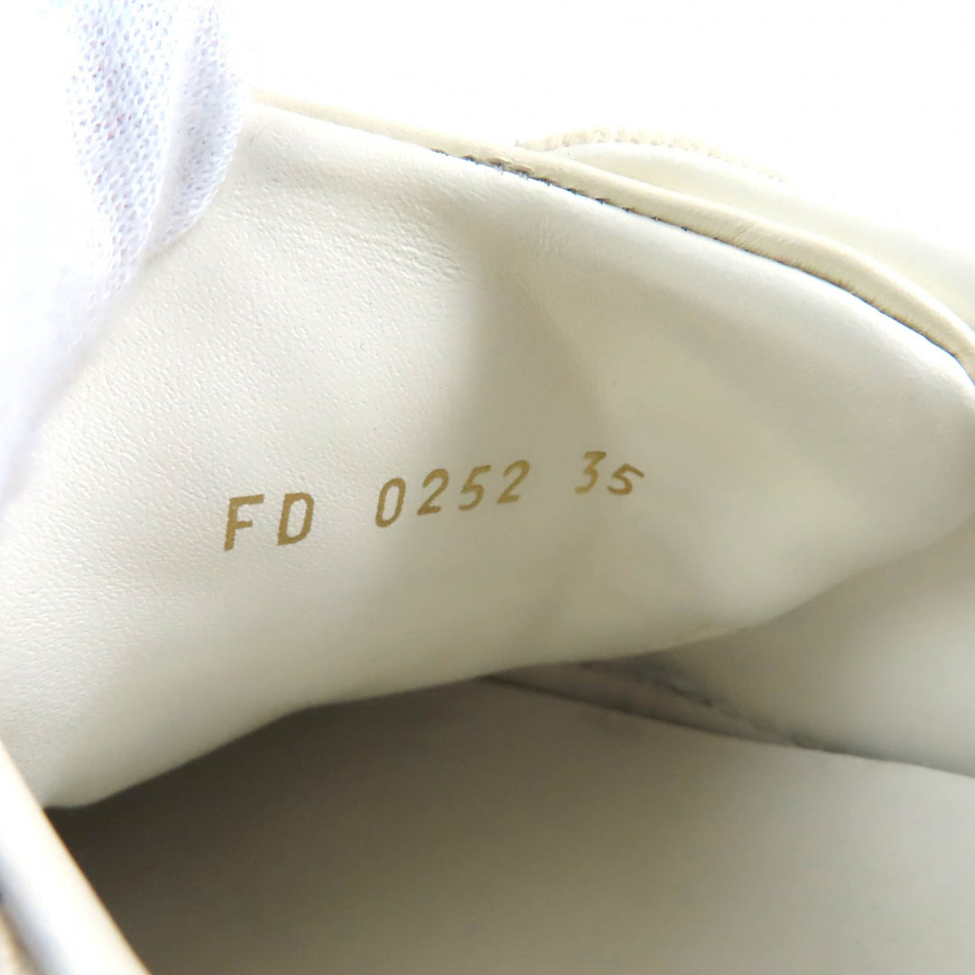 Great LOUIS VUITTON Sneakers timeout line Monogram star Leather White Canvas