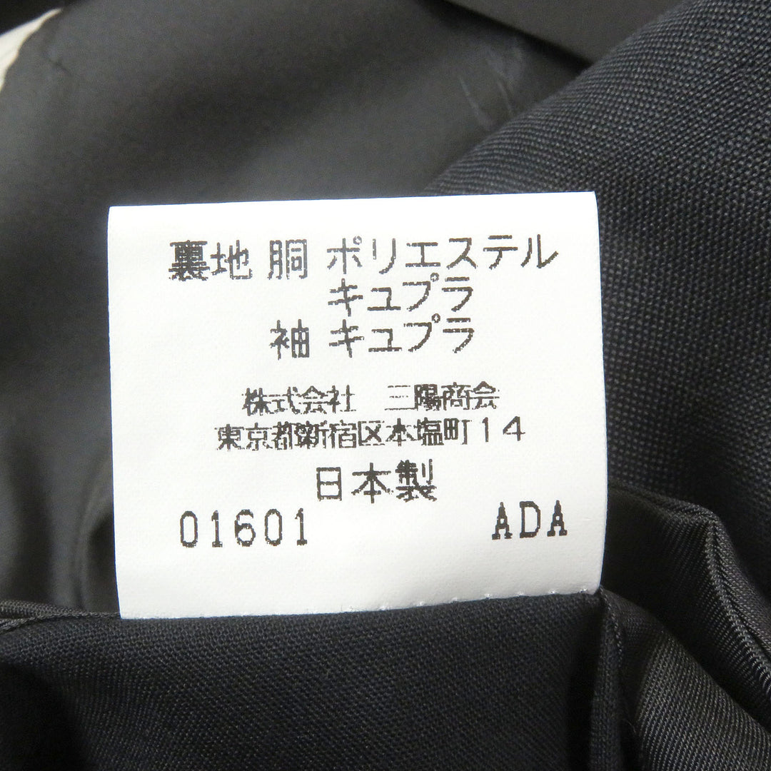 Very Good BURBERRY LONDON tailored jacket Emblem metal button, double type gray