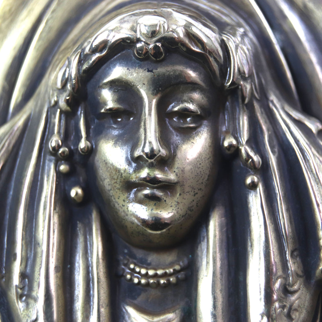 Great Joseff of HOLLYWOOD Brooch Statue of a veiled woman Oval Pin gold Women
