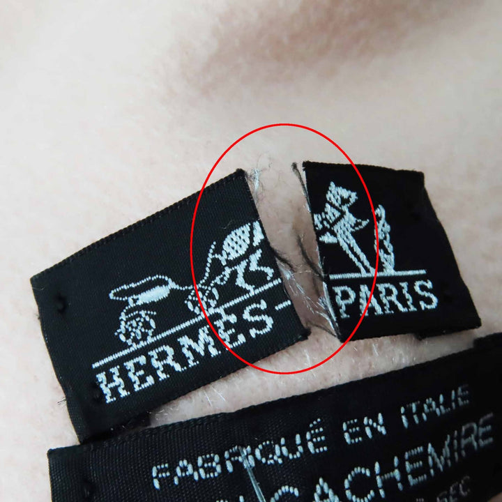 Very Good HERMES shawl Extra large with embroidered logo pink cashmere Women