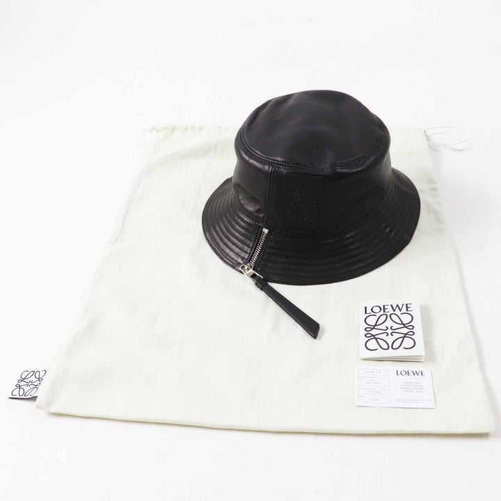 Pristine LOEWE hat Anagram leather patch black Lamb leather Women