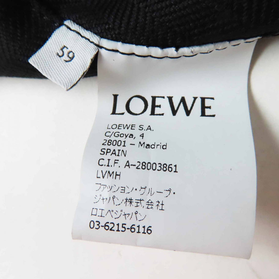 Pristine LOEWE hat Anagram leather patch black Lamb leather Women