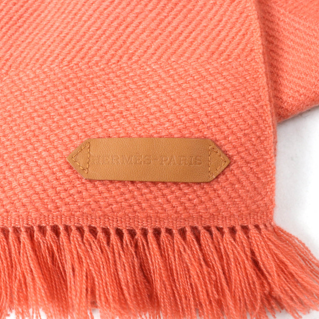 Pristine HERMES Scarf Grand Chevron Leather logo patch and fringe scarf cashmere