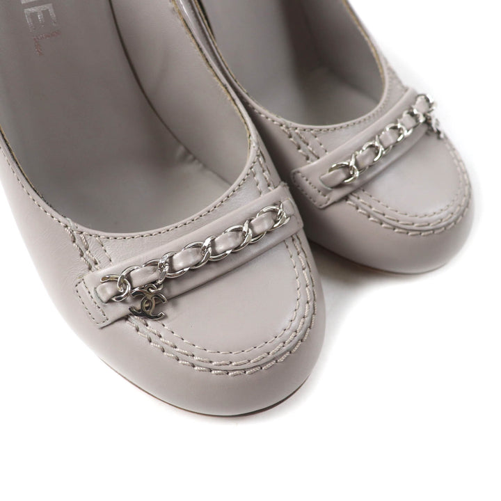 Great CHANEL pumps COCO MarkChain decorated round toe gray leather Women 36.5