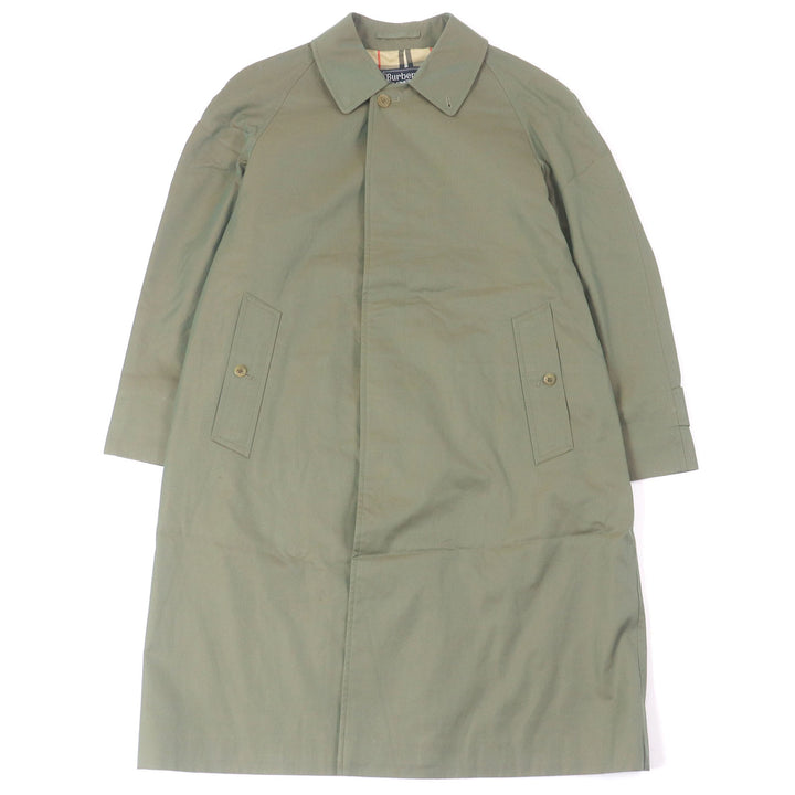 Great Burberrys coat Long with Nova check pattern on the inside iridescent mens