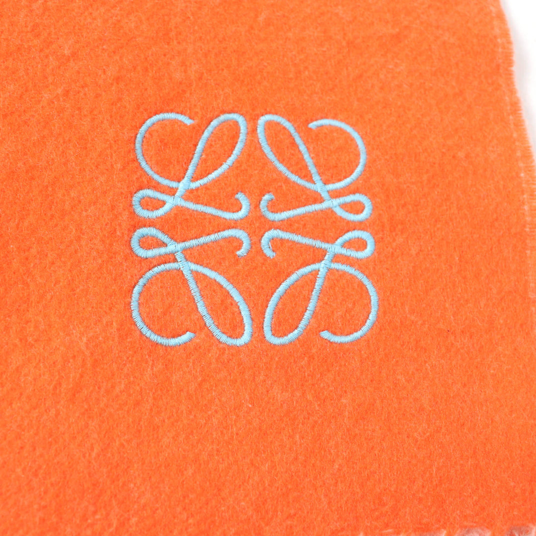 Excellent LOEWE Stall Anagram embroidered scarf with fringe Orange wool Women