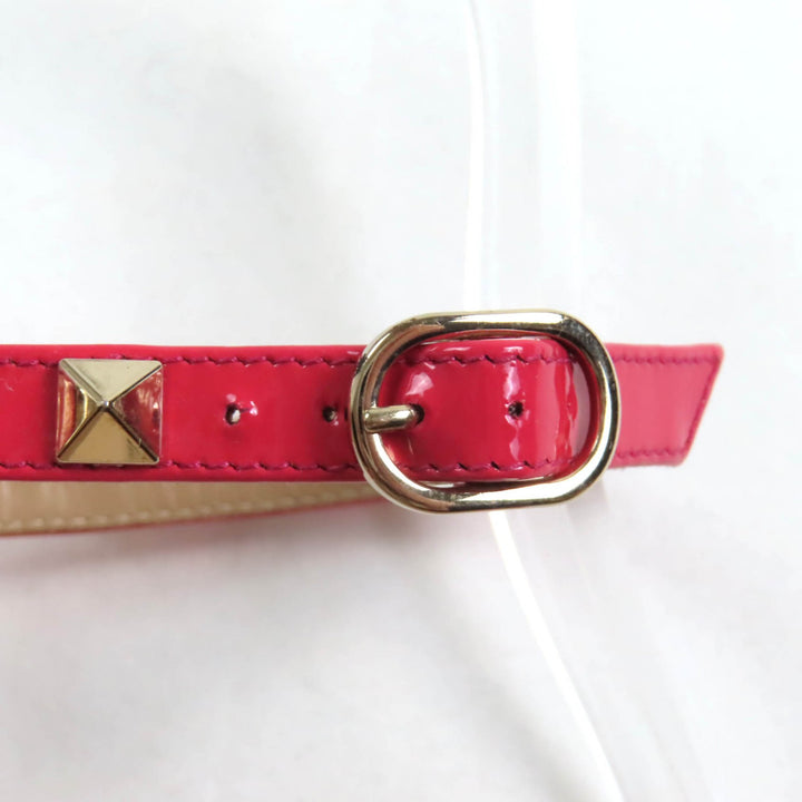 Excellent Valentino Garavani Sandals Rockstud ankle strap patent leather pink