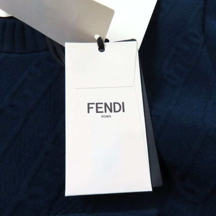 Pristine FENDI knit FF logo Crew neck Cropped length Long sleeves Navy Women 40