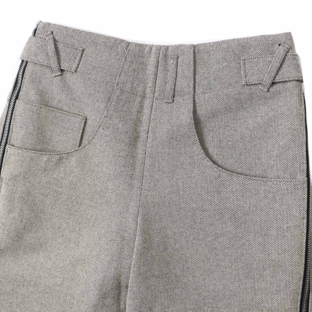 Pristine LOUIS VUITTON Pants Side zip, 3/4 length Beige Polyurethane Women 32