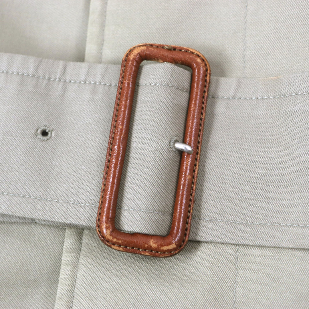 Very Good Burberrys Stainless collar coat with liner, concealed placket mens