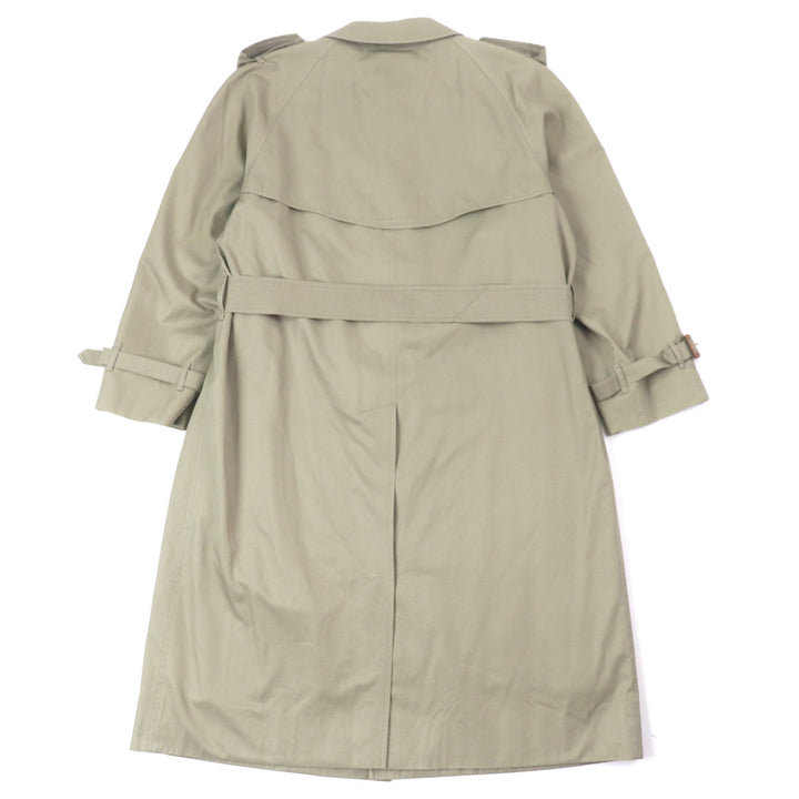 Very Good Burberrys Stainless collar coat with liner, concealed placket mens