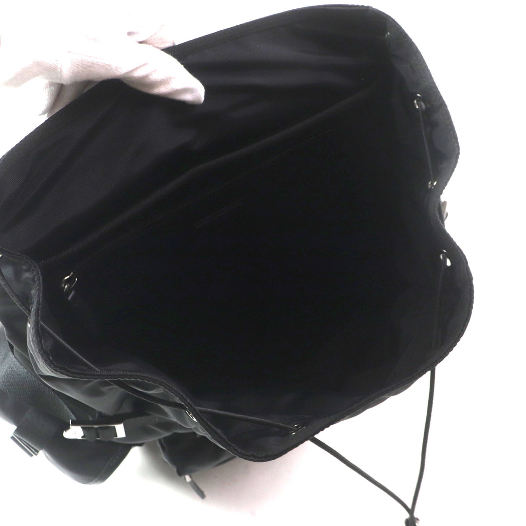 TOD’S Backpack Medium fabric and leather black XBMTRKG0300SPFB999