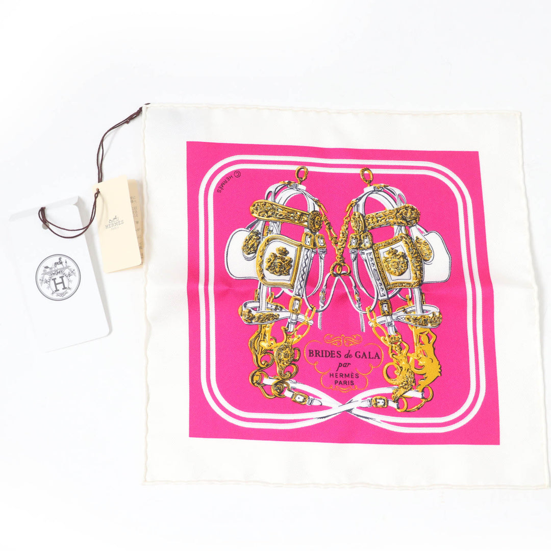 Pristine HERMES scarf BRIDES de GALA Brides for ceremonies silk Women