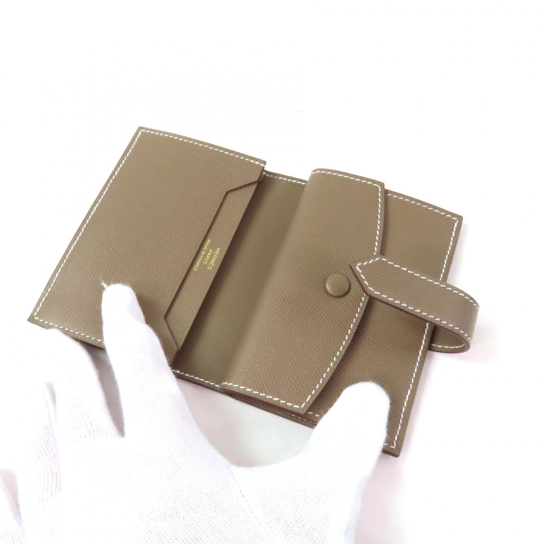 Pristine HERMES Card Case Bearn Mini Vaugham Leather Women