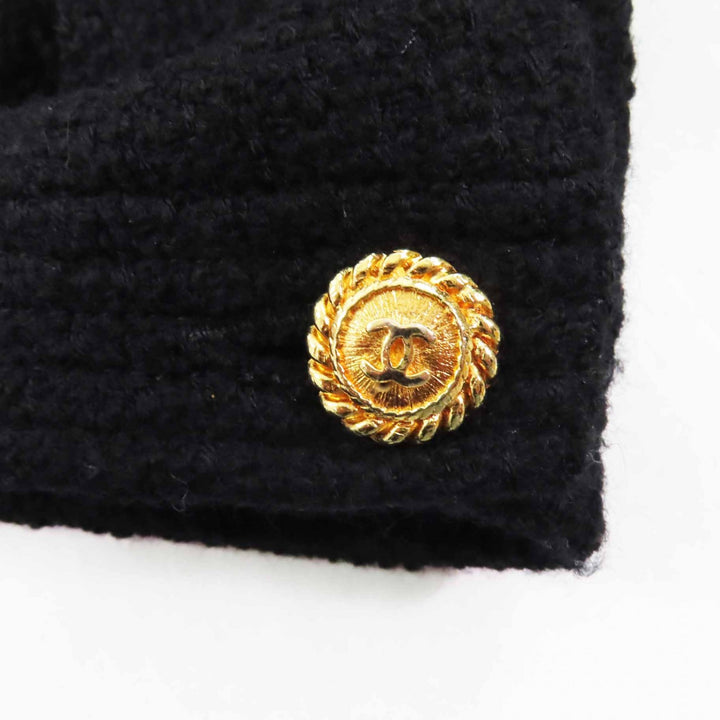 CHANEL Jacket COCO Mark Solid-color tweed with gold buttons Black gold Women 40