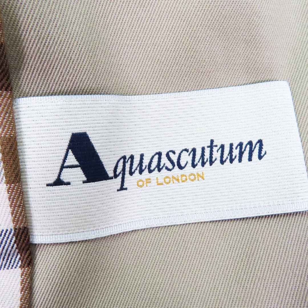 Excellent Aquascutum coat Back Check Pattern beige cotton Women