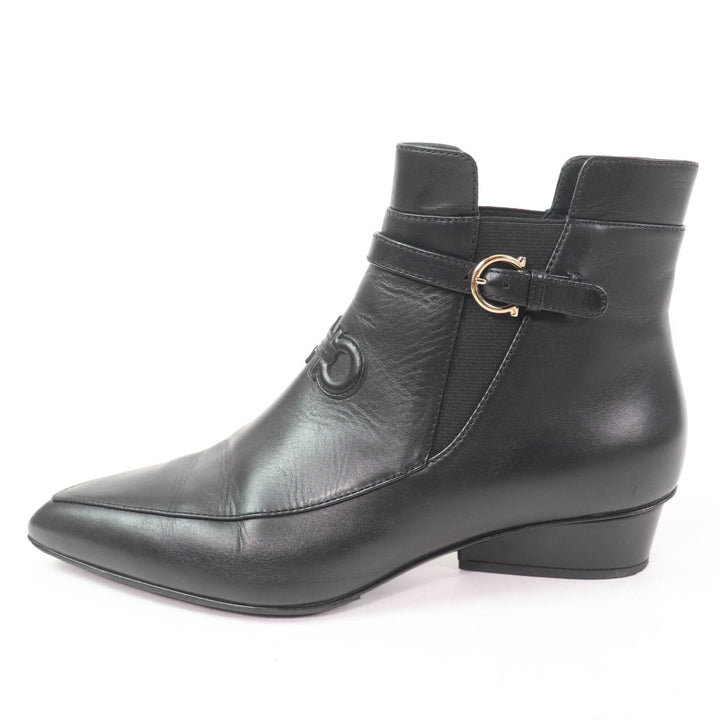 Great Salvatore Ferragamo short boots With Gancini Metal black leather Women