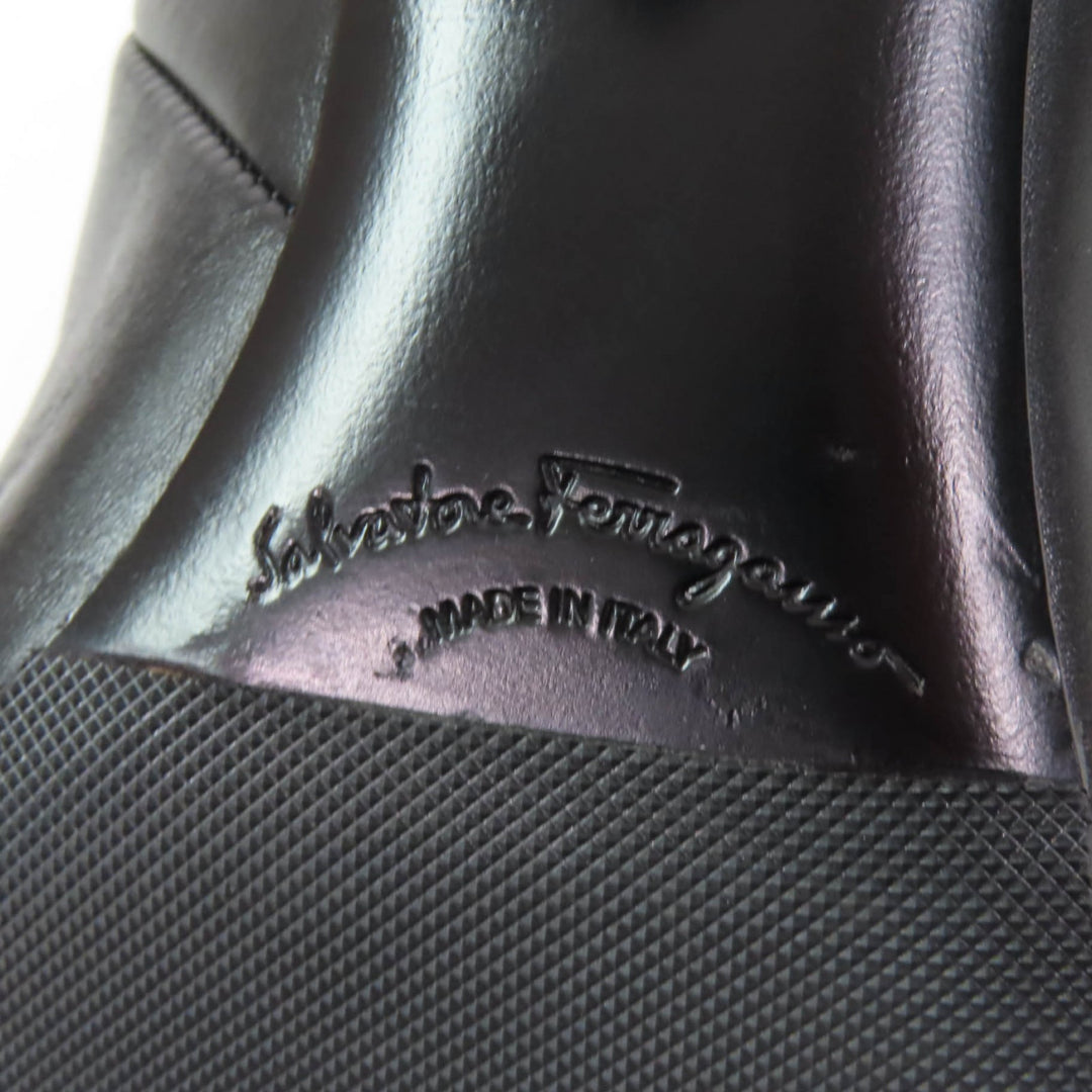 Great Salvatore Ferragamo short boots With Gancini Metal black leather Women