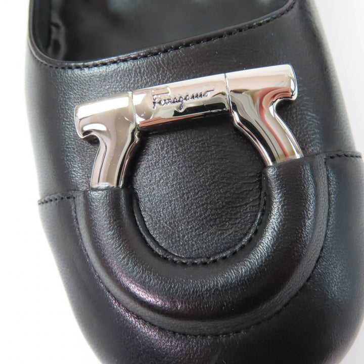 Excellent Salvatore Ferragamo pumps With Gancini Metal black leather Women 8