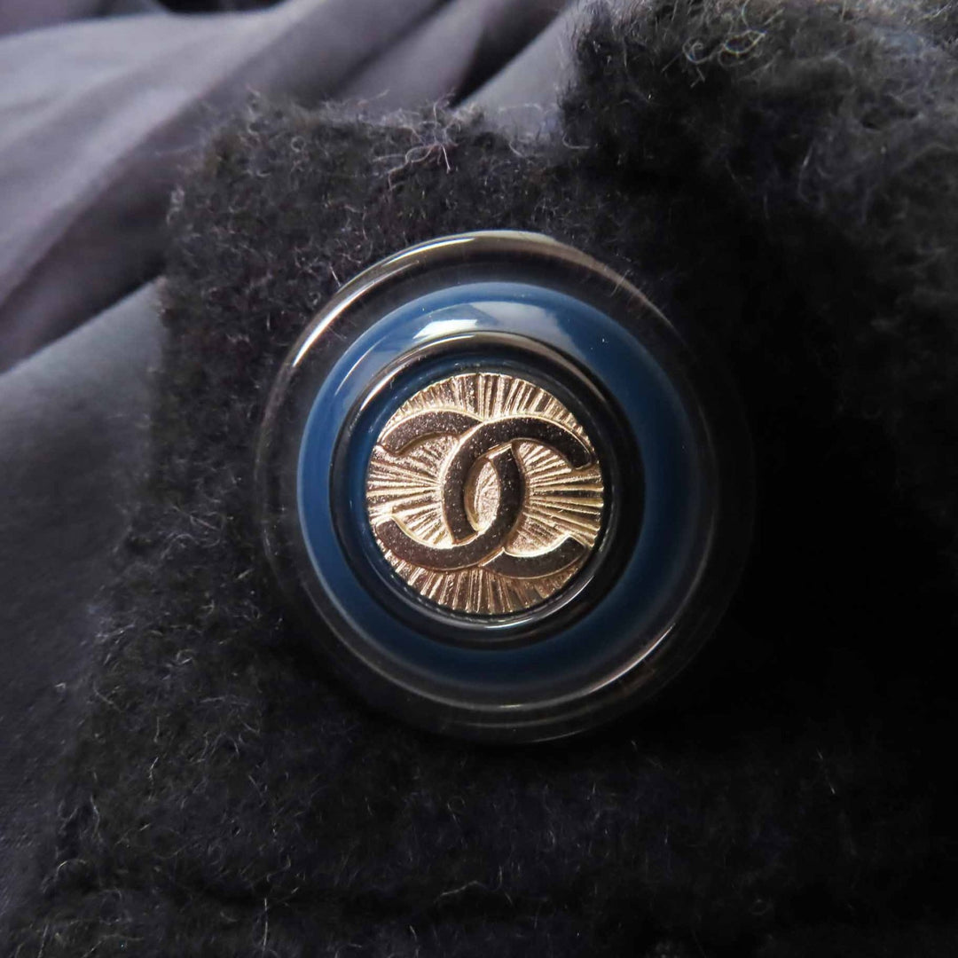 Excellent CHANEL coat Dark navy alpaca Women 38 P62024