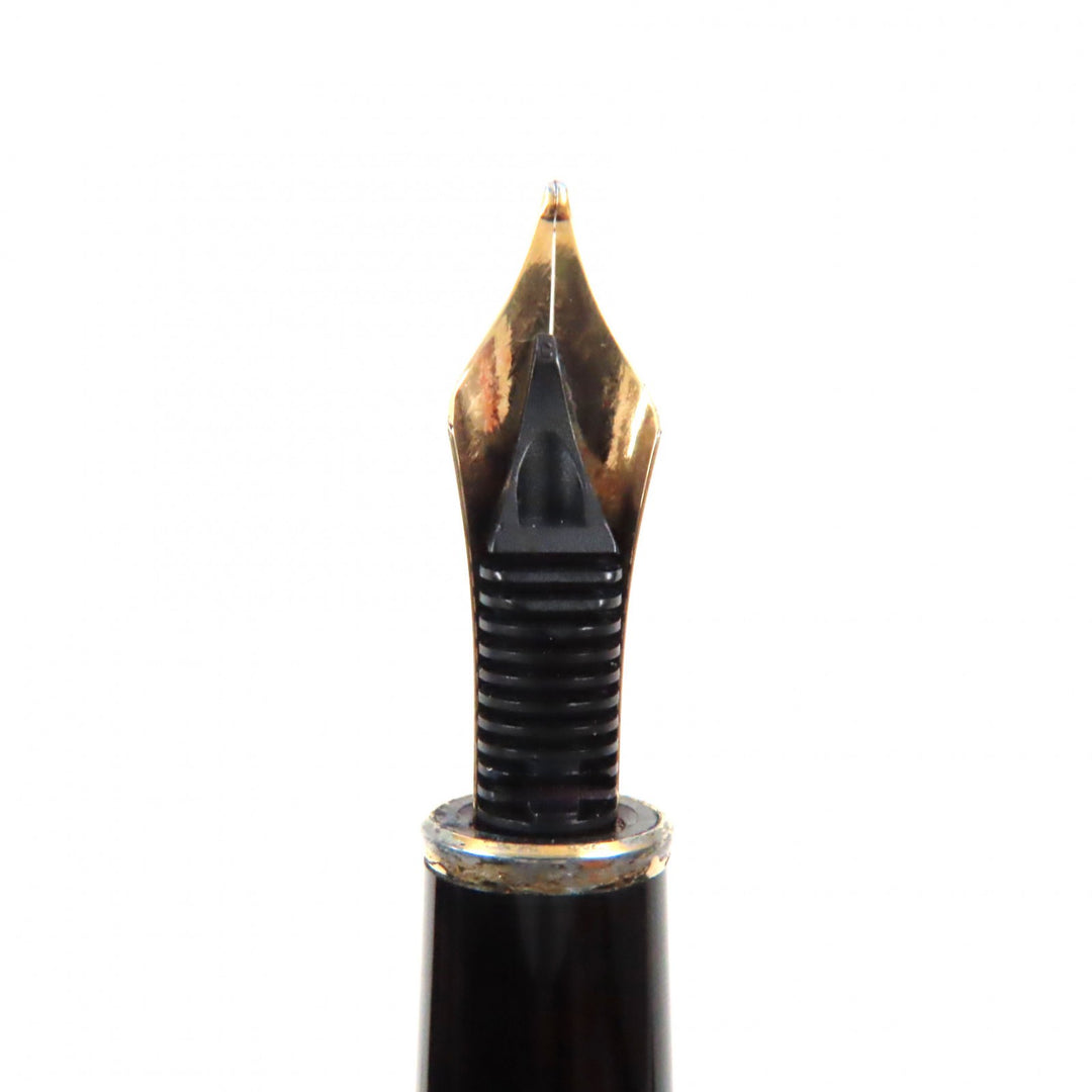 Very Good MONTBLANC fountain pen Meisterstck Classic white star Black gold 14K