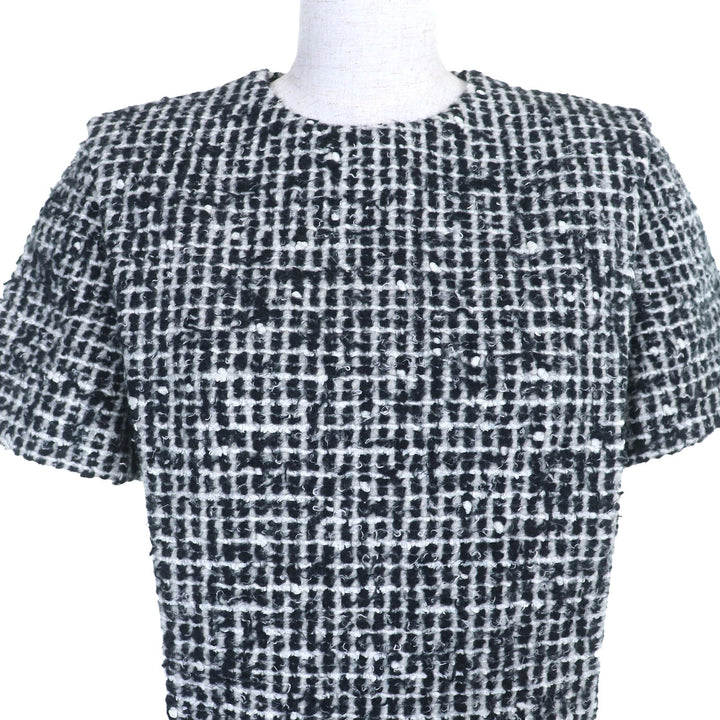 Excellent LOUIS VUITTON one piece Short Sleeve with LV Buttons Black White wool