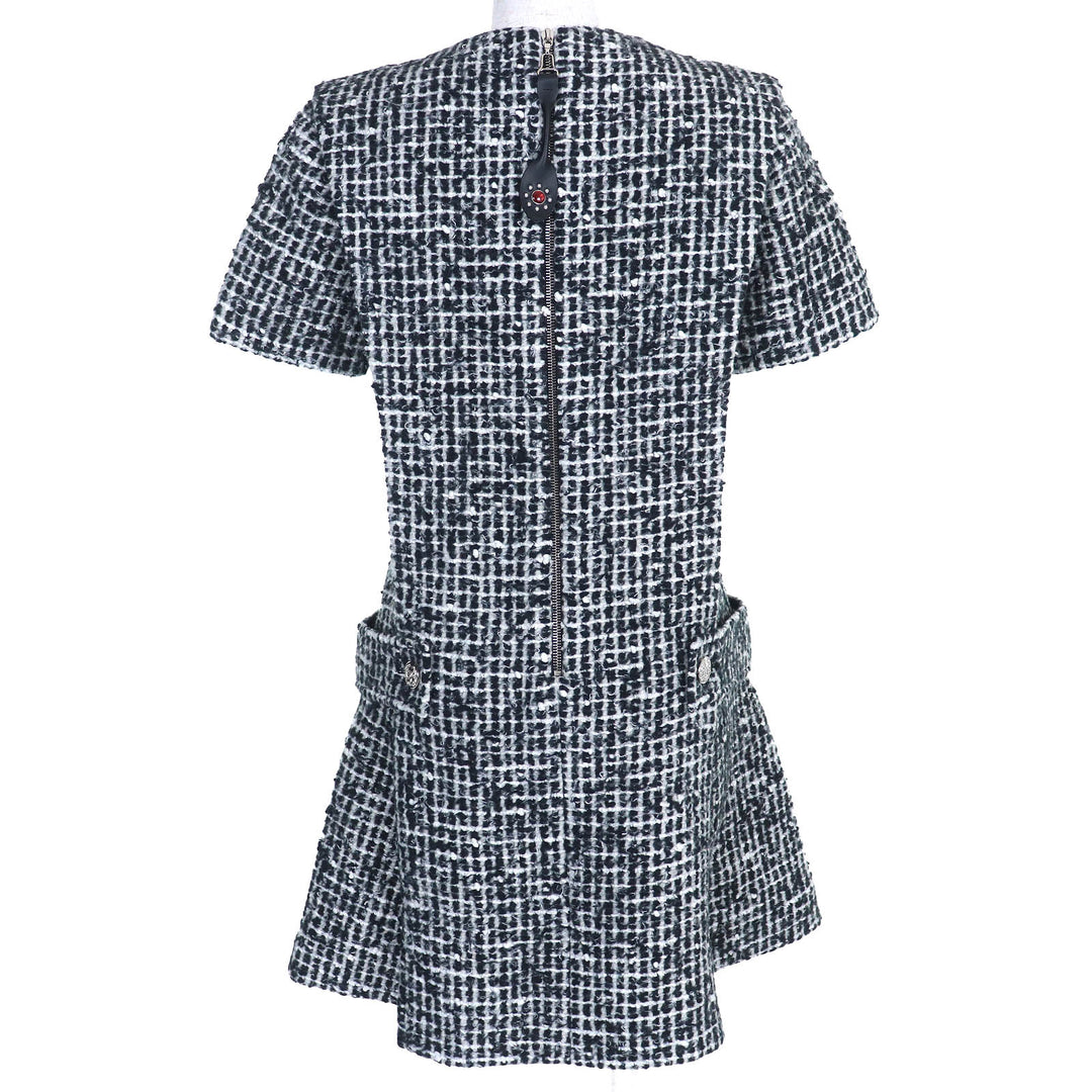 Excellent LOUIS VUITTON one piece Short Sleeve with LV Buttons Black White wool