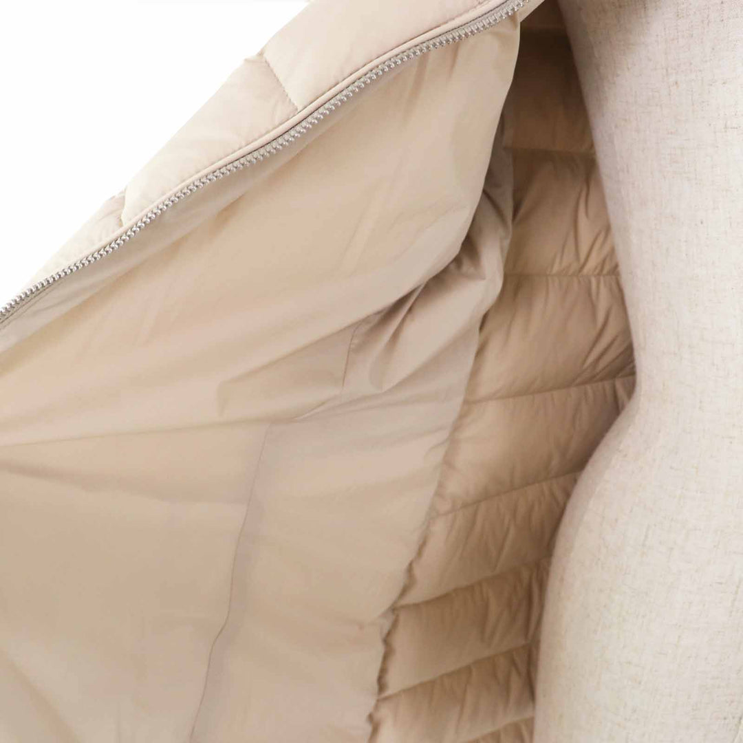 Excellent BURBERRY LONDON down coat Rubber logo patch, hooded, long light beige Women M