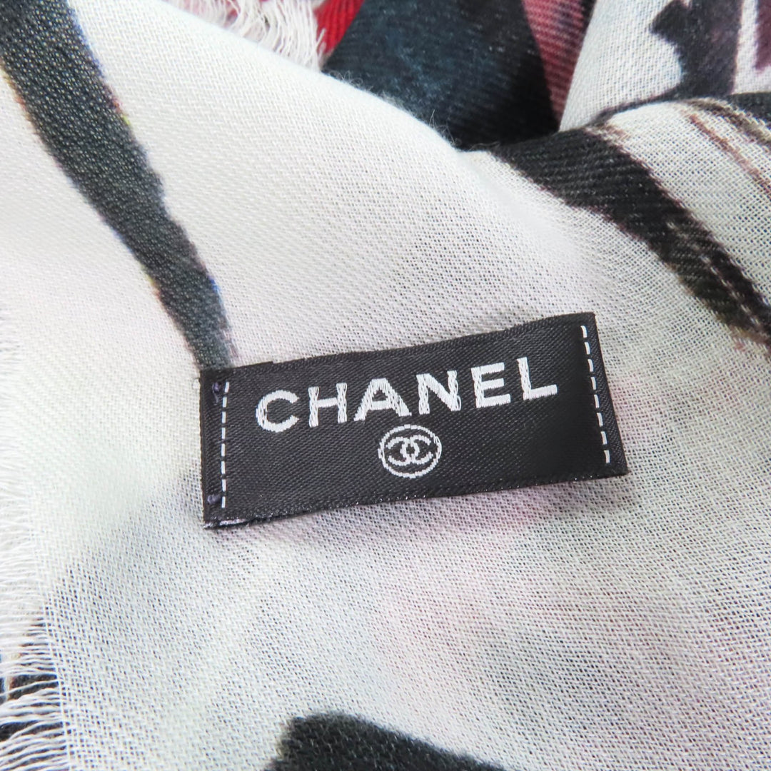 Excellent CHANEL shawl Tweed 2023 all-over patterned scarf with fringe cashmere