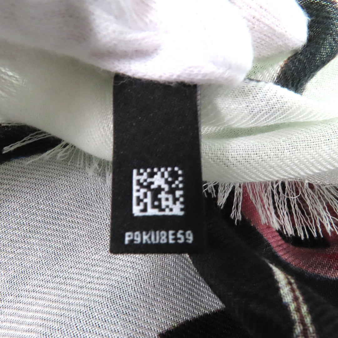 Excellent CHANEL shawl Tweed 2023 all-over patterned scarf with fringe cashmere