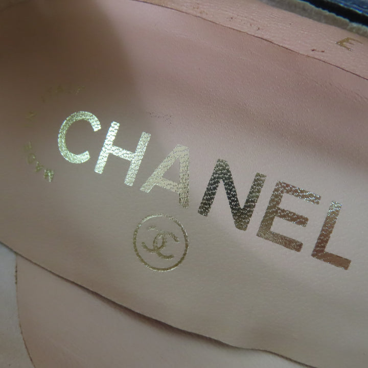 Excellent CHANEL pumps COCO Mark round toe black leather Women 36 G28461