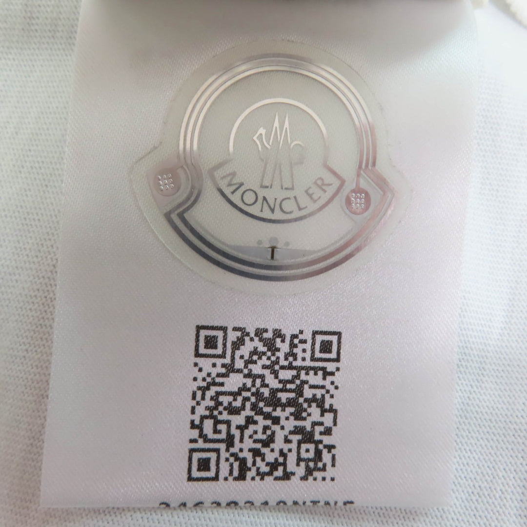 Pristine MONCLER Short sleeve T-shirt Front logo design white cotton Women S