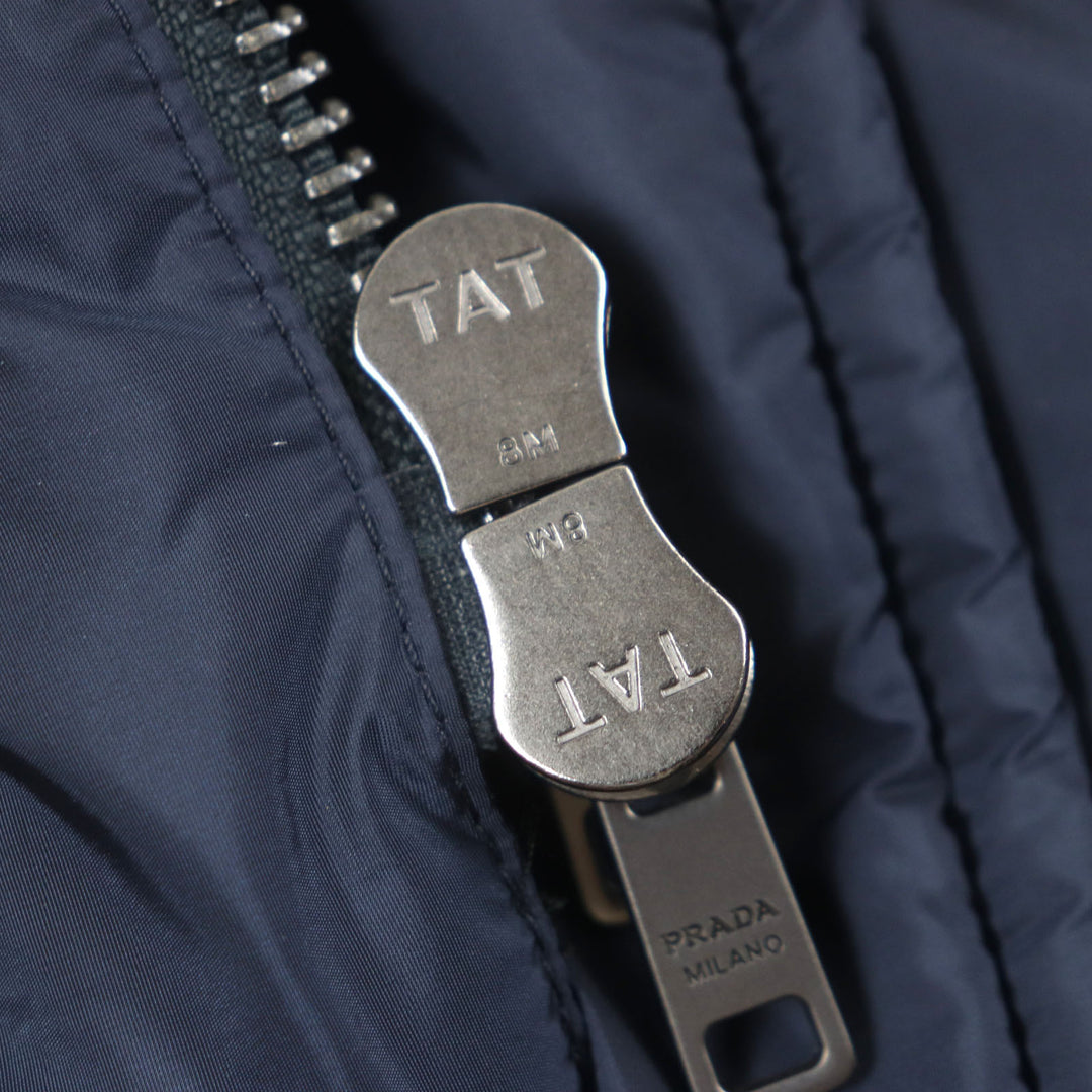 Great PRADA down coat Navy polyamide mens XXL SGH047
