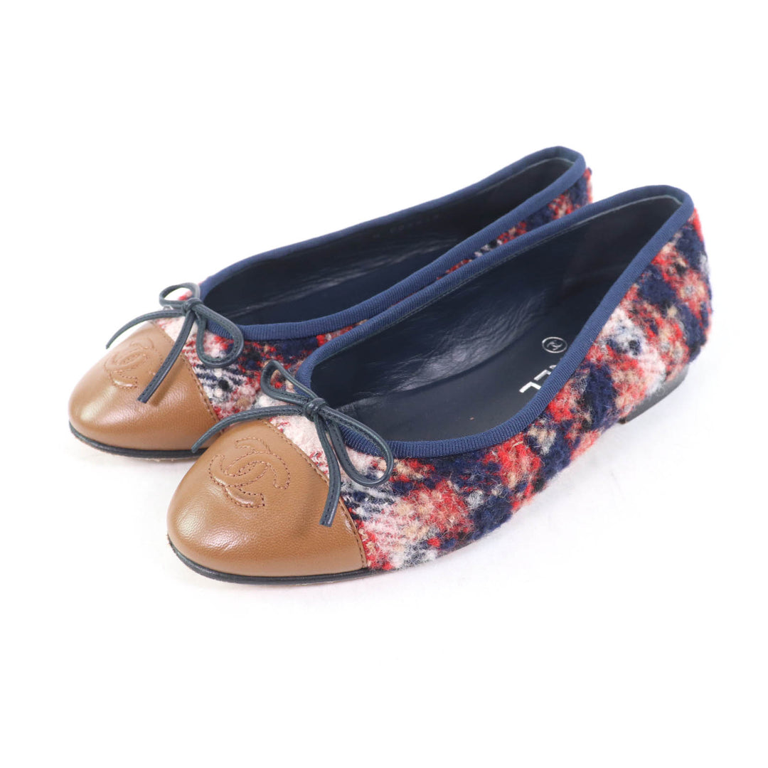 Great CHANEL pumps COCO Mark Ballerina Tweed Flats with Bow and Leather Women