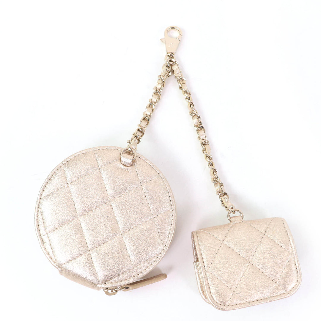 Pristine CHANEL Coin case Matelasse Coin case AirPods Pro case 2024 Years Gift