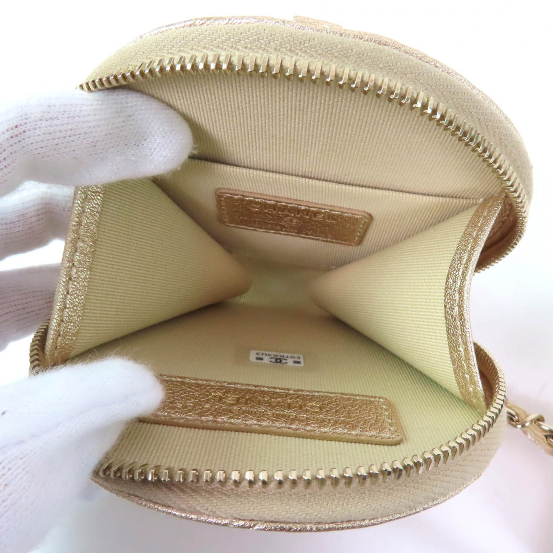 Pristine CHANEL Coin case Matelasse Coin case AirPods Pro case 2024 Years Gift