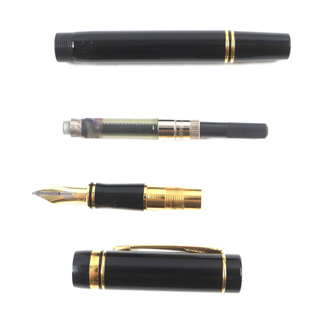 Very Good PARKER fountain pen Duofold Black GT International Early type 18K