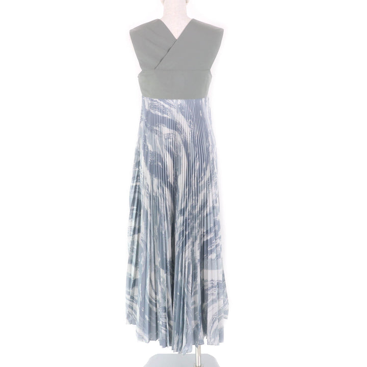 Pristine MONCLER GENIUS 4×HYKE one piece ABITO, long length, Pleated Gray 38