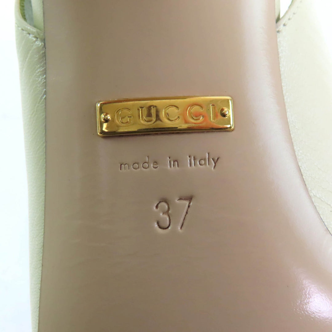 Pristine GUCCI pumps Half Moon GG Backstrap Square Toe Ivory leather Women 37