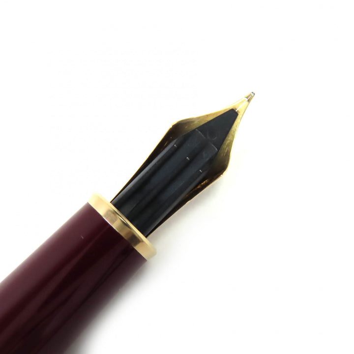 Excellent MONTBLANC fountain pen Meisterstck Classic white star 14K