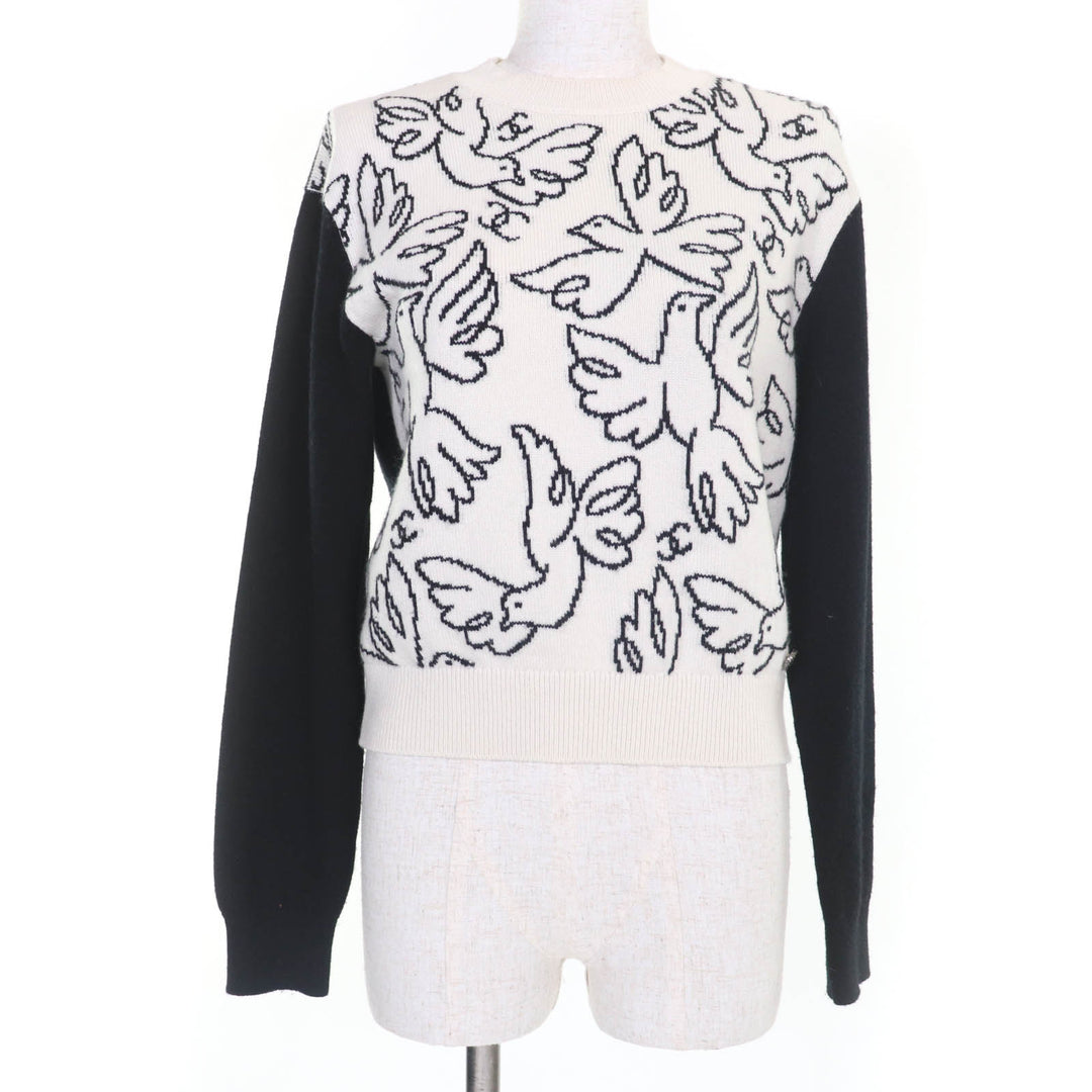 Great CHANEL knit COCO Mark long sleeves white cashmere Women 34 22C P72116K10346