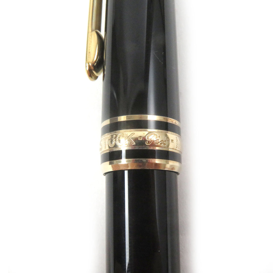 Excellent MONTBLANC Ballpoint pen Meisterstck Classic Cap type Black gold mens