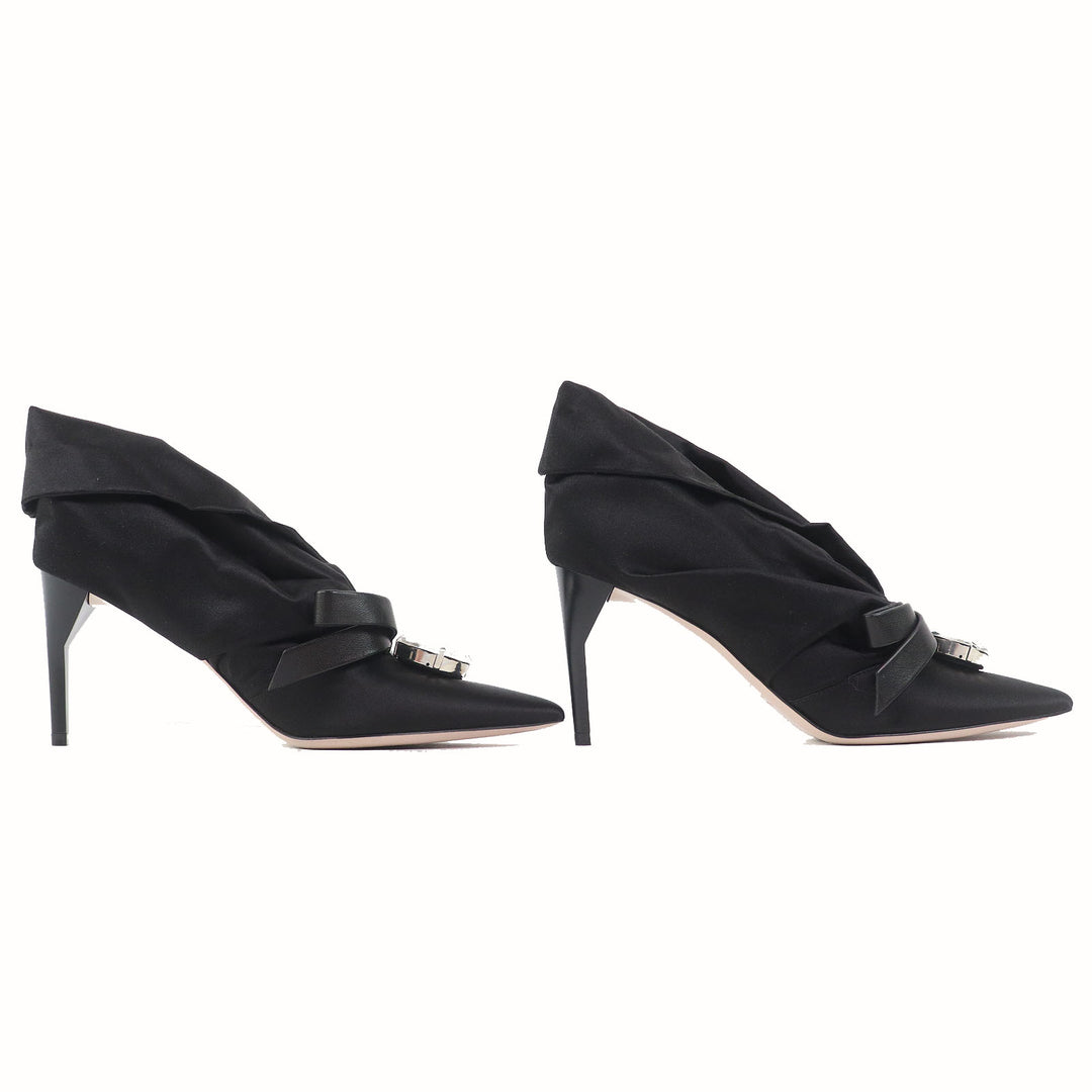 Excellent MIUMIU pumps With beaded ribbon black Satin Women 36