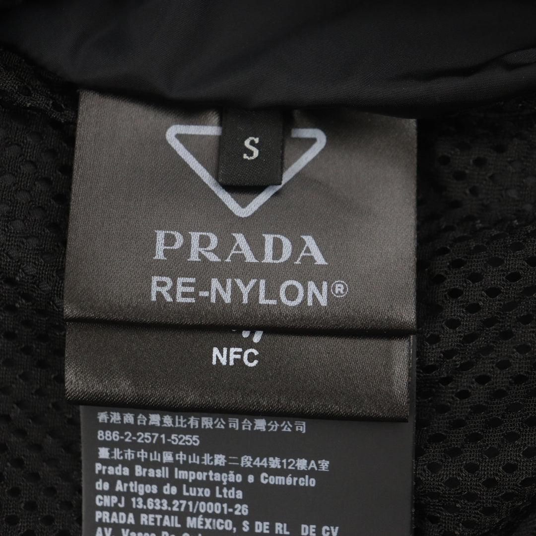 Excellent PRADA Bomber jacket black polyamide (nylon) mens S SGC006