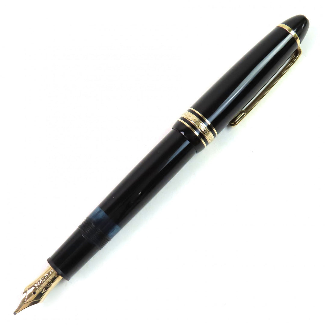 Very Good MONTBLANC fountain pen Meisterstck 146 white star Black gold 14K mens