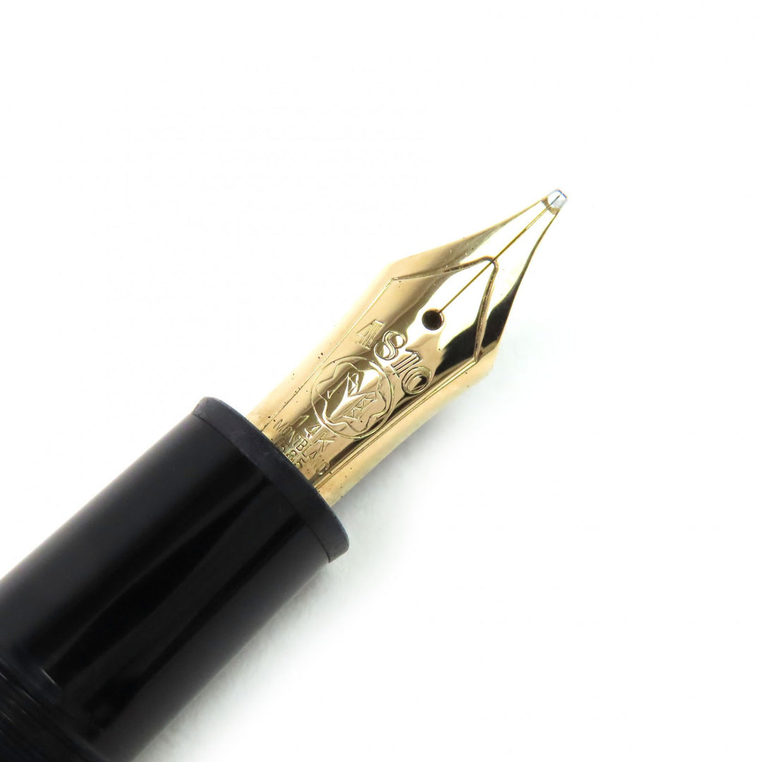Very Good MONTBLANC fountain pen Meisterstck 146 white star Black gold 14K mens