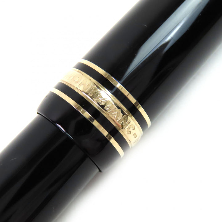 Very Good MONTBLANC fountain pen Meisterstck 146 white star Black gold 14K mens
