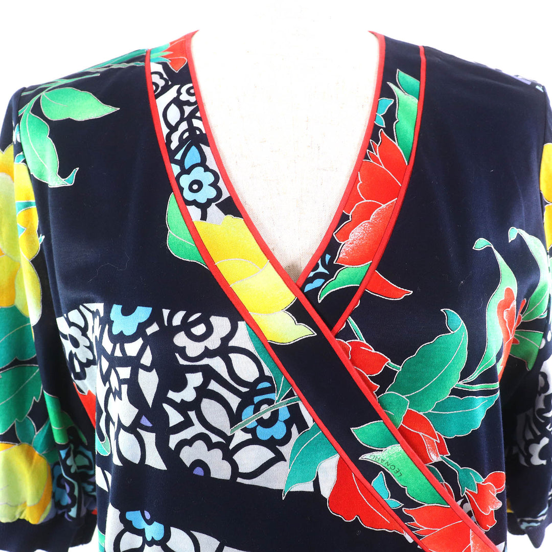 Great LEONARD FASHION T-shirt Floral print cache-coeur design V-neck